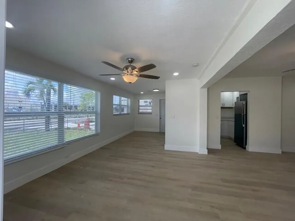 304 N Tamarind Avenue West Palm Beach FL 33401