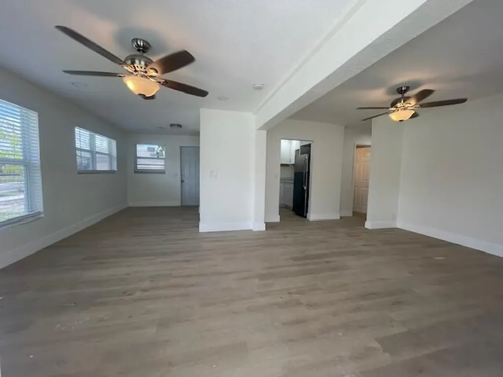 304 N Tamarind Avenue West Palm Beach FL 33401