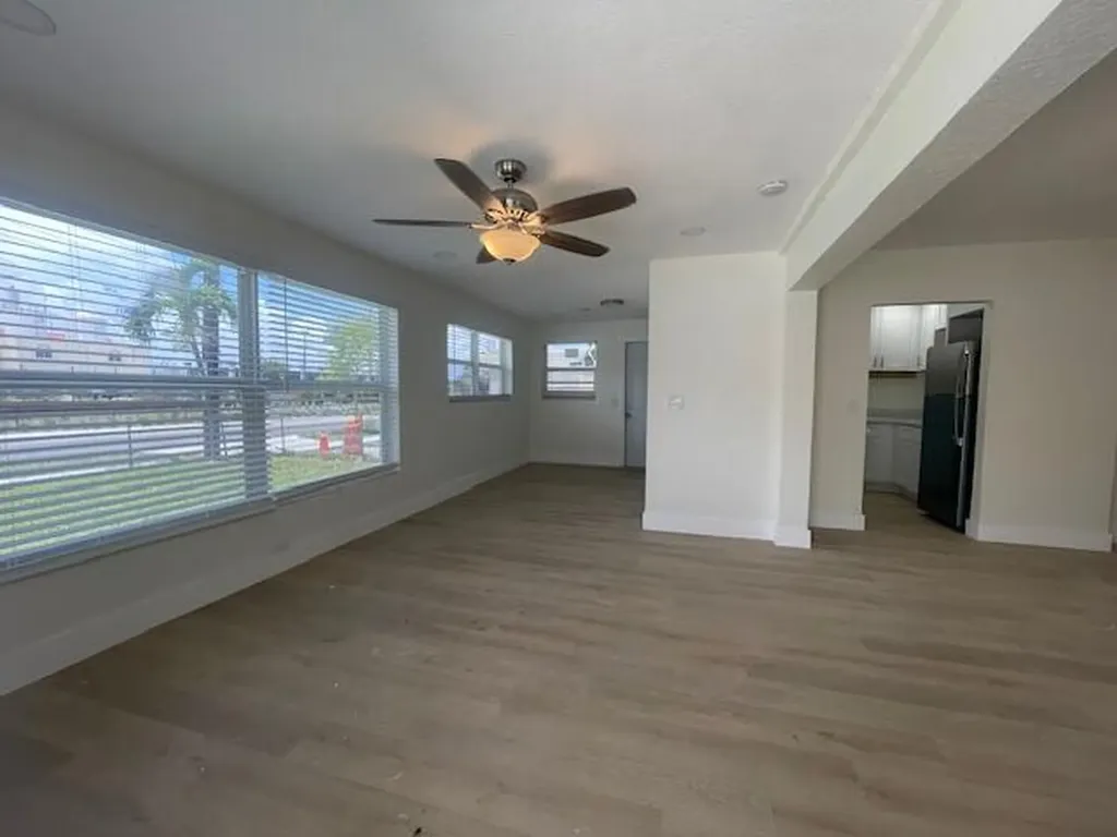 304 N Tamarind Avenue West Palm Beach FL 33401