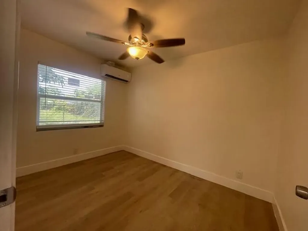 304 N Tamarind Avenue West Palm Beach FL 33401