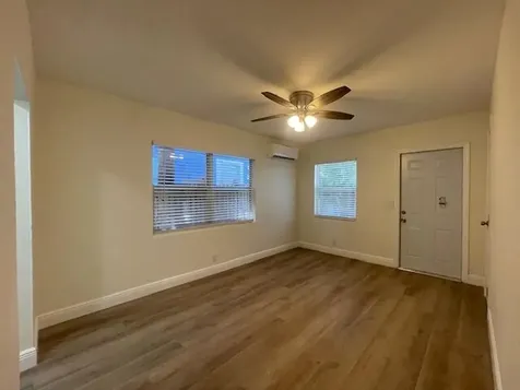 304 N Tamarind Avenue West Palm Beach FL 33401