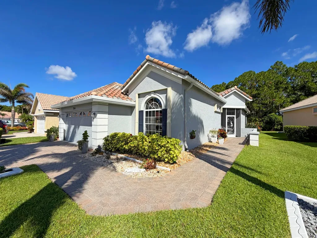 764 SW St Croix Cove Port St Lucie FL 34986