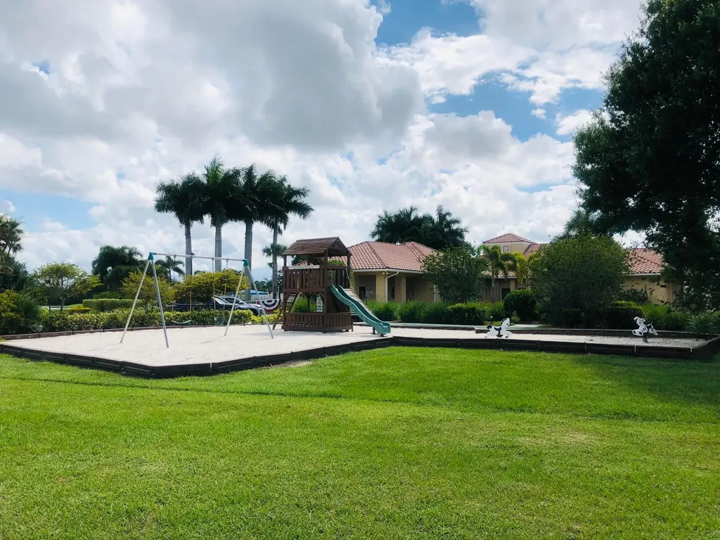 764 SW St Croix Cove Port St Lucie FL 34986