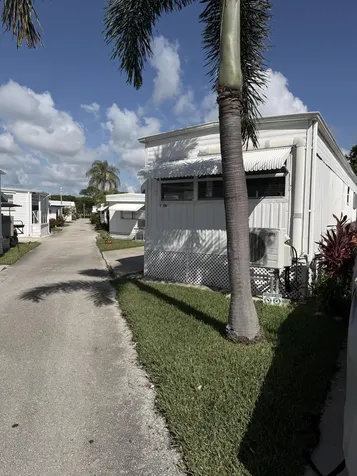 206 Eagle Drive E Briny Breezes FL 33435