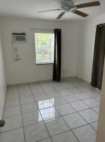 31 SW 10th Street Dania Beach FL 33004