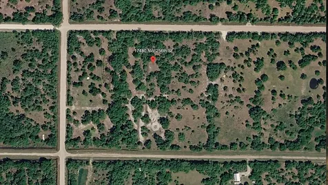 17480 NW 256th Street Okeechobee FL 34972