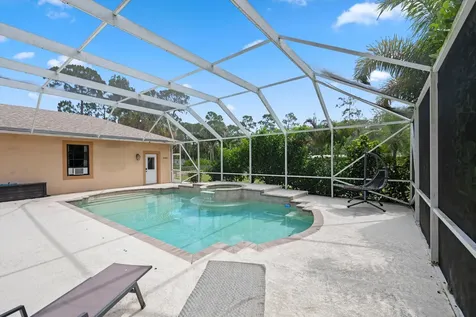 2910 Doe Trail Loxahatchee FL 33470