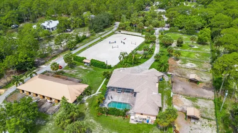 2910 Doe Trail Loxahatchee FL 33470