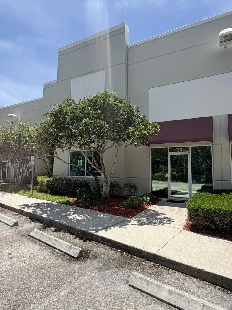 575 NW Mercantile Place Port St Lucie FL 34986