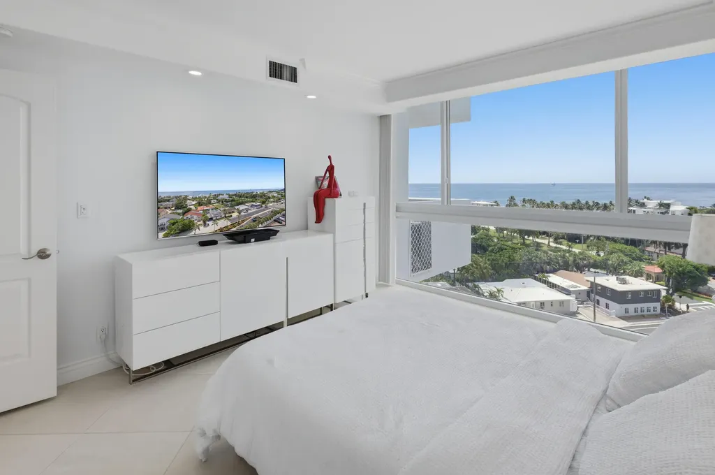 2715 N Ocean Boulevard Fort Lauderdale FL 33308