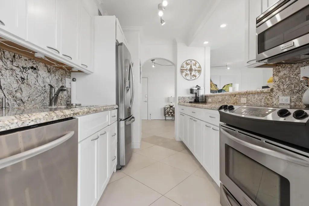 2715 N Ocean Boulevard Fort Lauderdale FL 33308