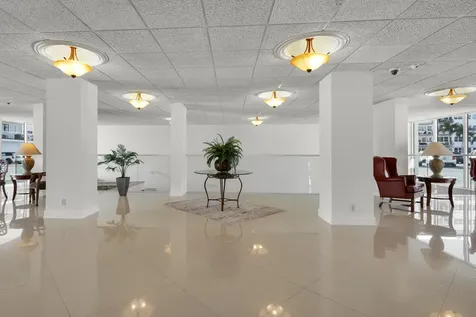 2715 N Ocean Boulevard Fort Lauderdale FL 33308