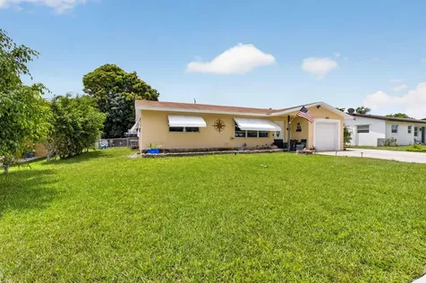 220 SW 10th Avenue Boynton Beach FL 33435