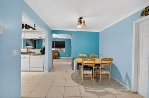 220 SW 10th Avenue Boynton Beach FL 33435