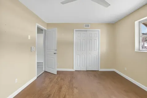 220 SW 10th Avenue Boynton Beach FL 33435