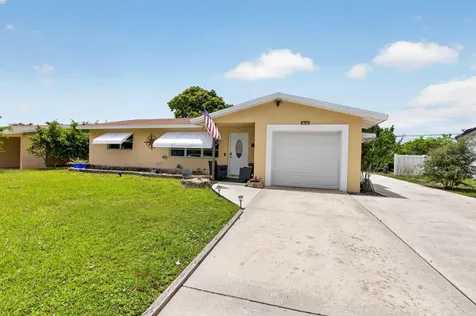 220 SW 10th Avenue Boynton Beach FL 33435