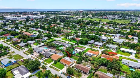 220 SW 10th Avenue Boynton Beach FL 33435