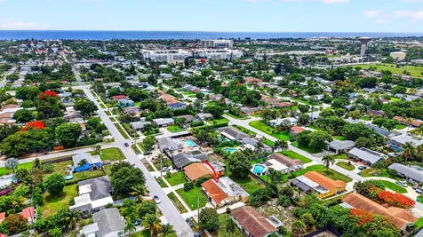 220 SW 10th Avenue Boynton Beach FL 33435