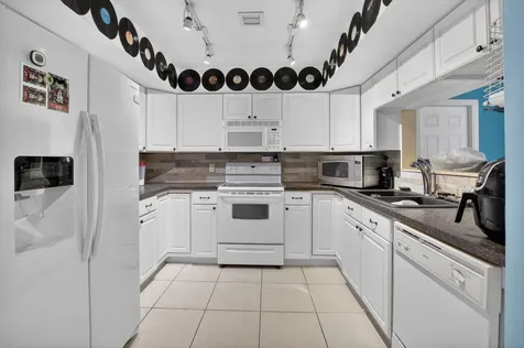 220 SW 10th Avenue Boynton Beach FL 33435