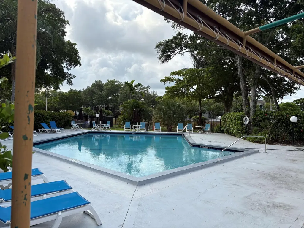 3031 N Oakland Forest Drive Oakland Park FL 33309