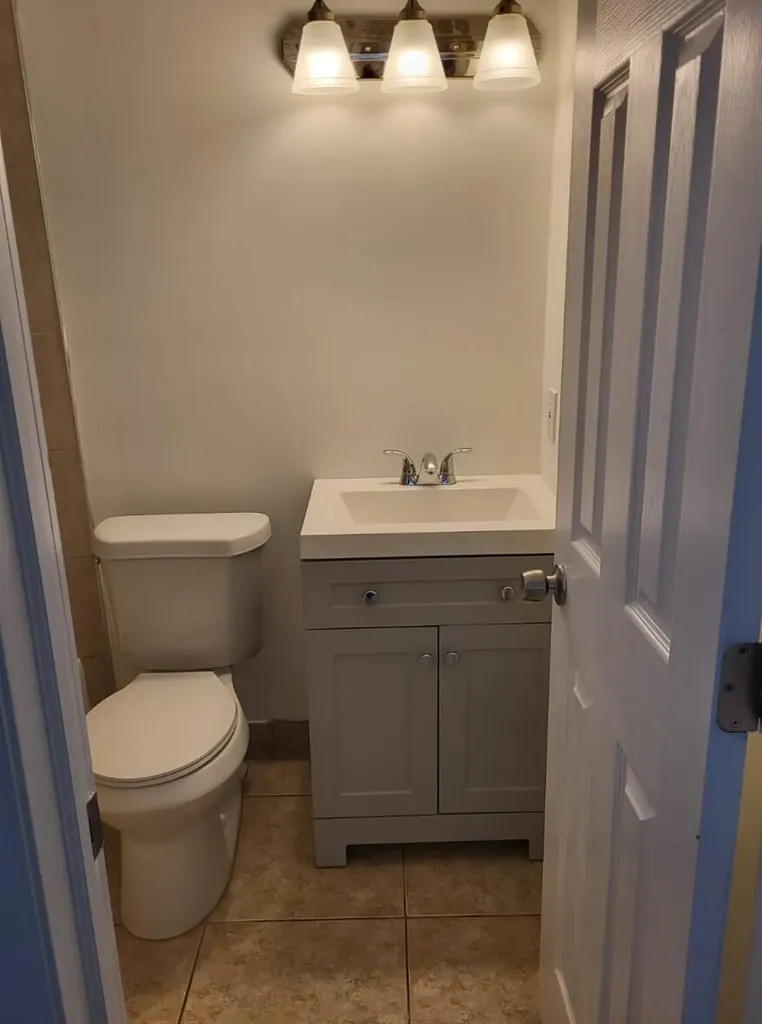317 N 61st Terrace Hollywood FL 33024