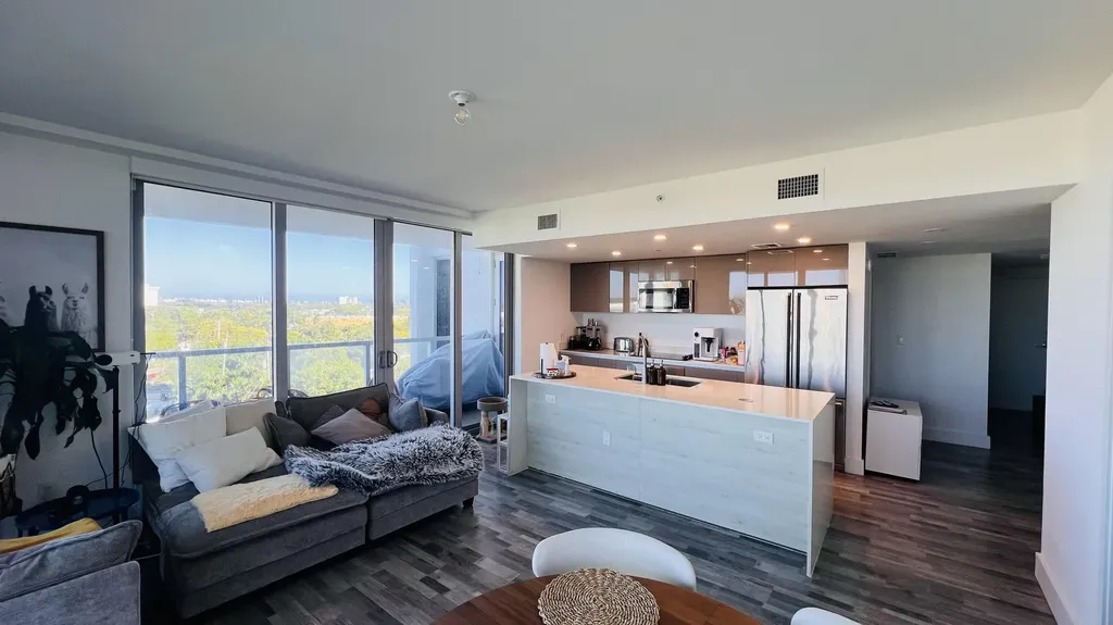 13800 Highland Drive North Miami Beach FL 33181