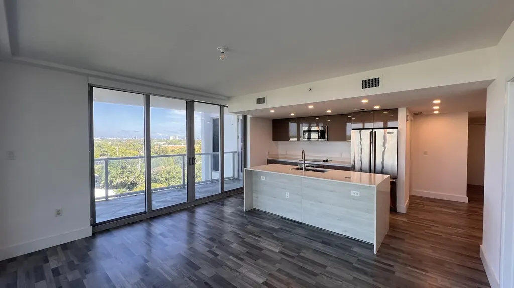 13800 Highland Drive North Miami Beach FL 33181