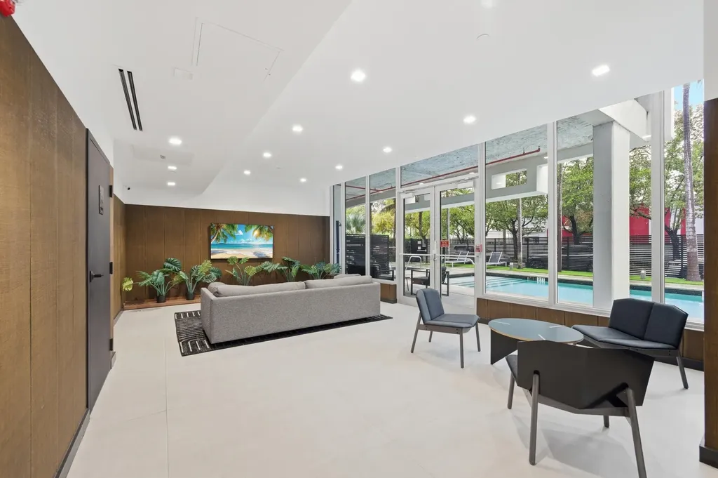 13800 Highland Drive North Miami Beach FL 33181