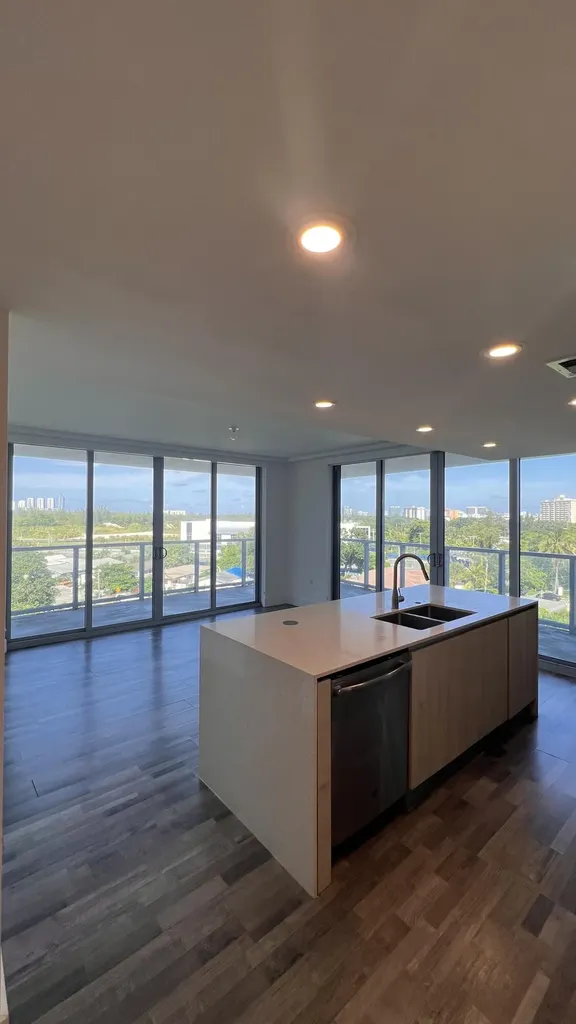 13800 Highland Drive North Miami Beach FL 33181