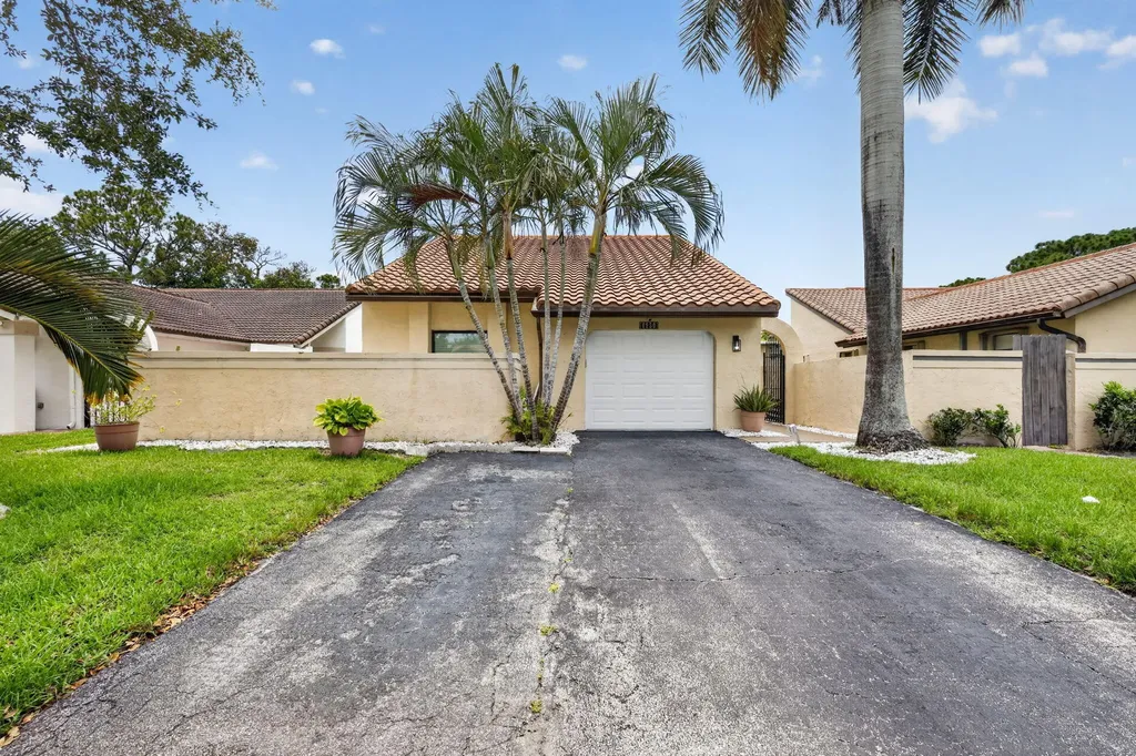 1230 NW 22nd Avenue Delray Beach FL 33445