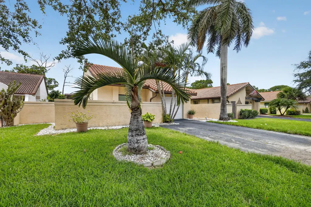 1230 NW 22nd Avenue Delray Beach FL 33445