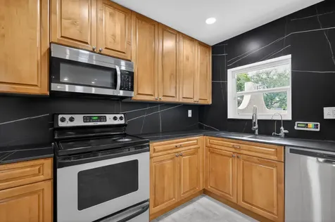 1230 NW 22nd Avenue Delray Beach FL 33445
