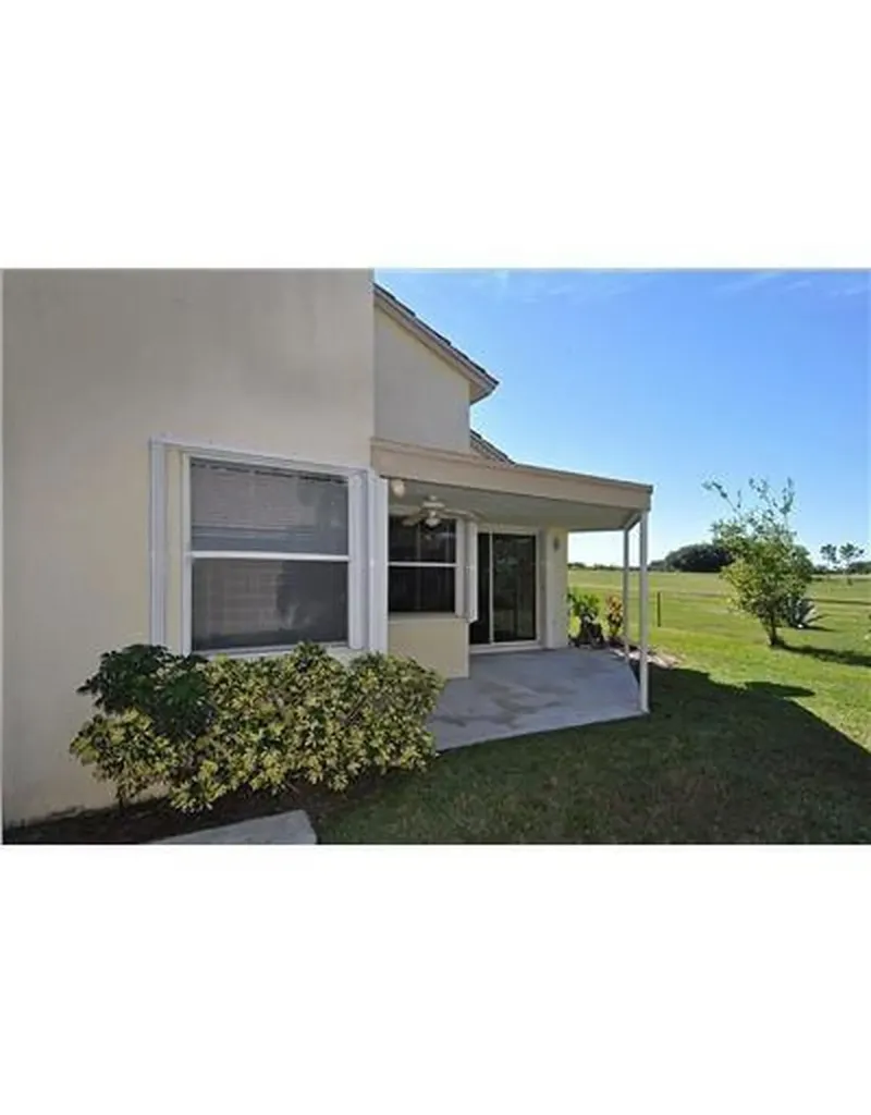 2721 W Abiaca Circle Davie FL 33328