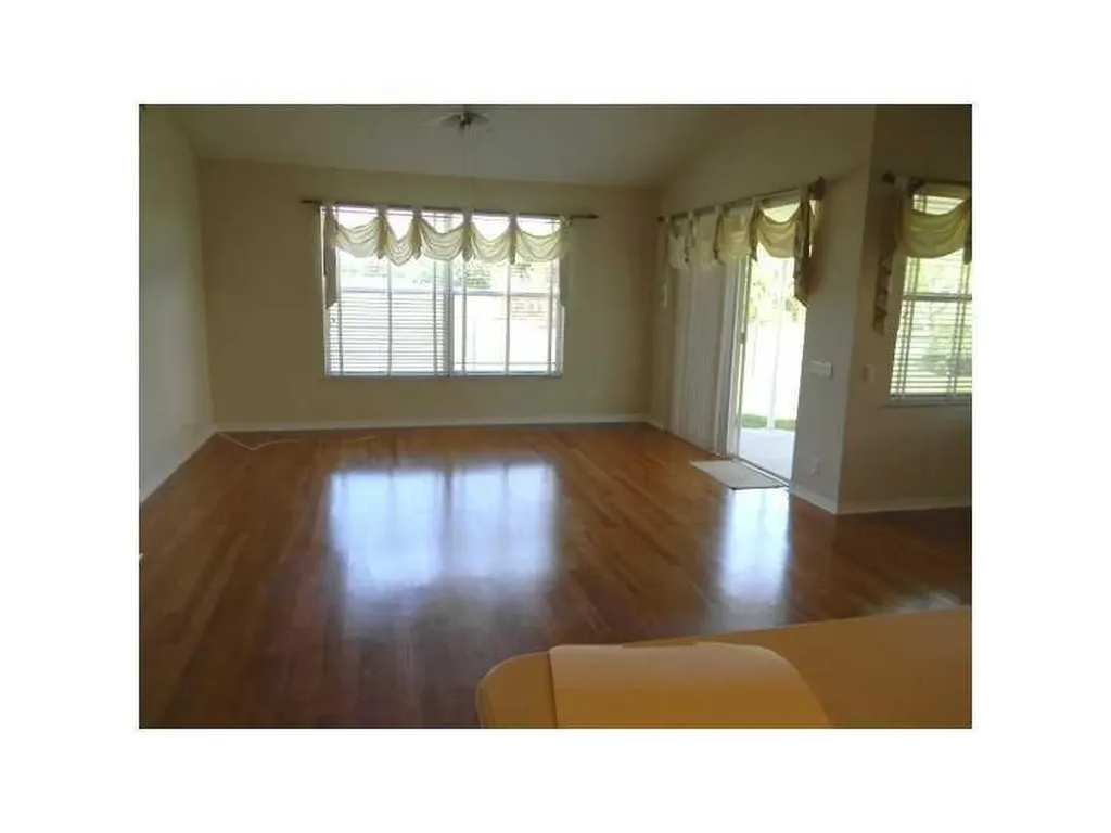 2721 W Abiaca Circle Davie FL 33328