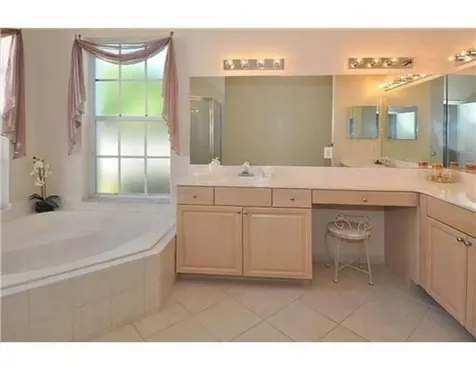 2721 W Abiaca Circle Davie FL 33328
