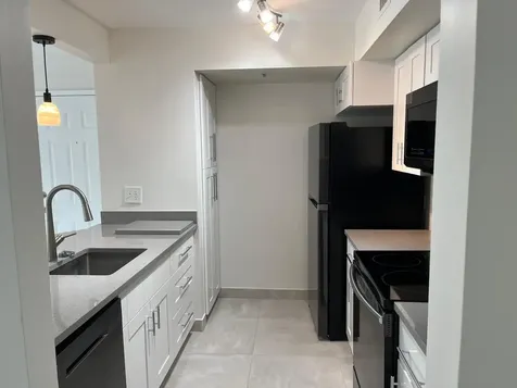 160 Yacht Club Way Hypoluxo FL 33462