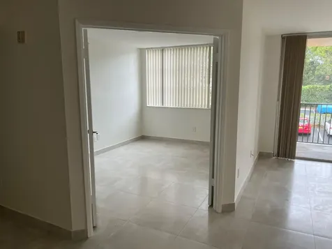 160 Yacht Club Way Hypoluxo FL 33462