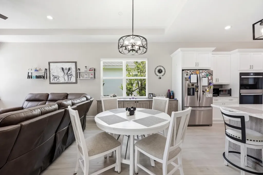 15264 Wildwood Circle The Acreage FL 33470