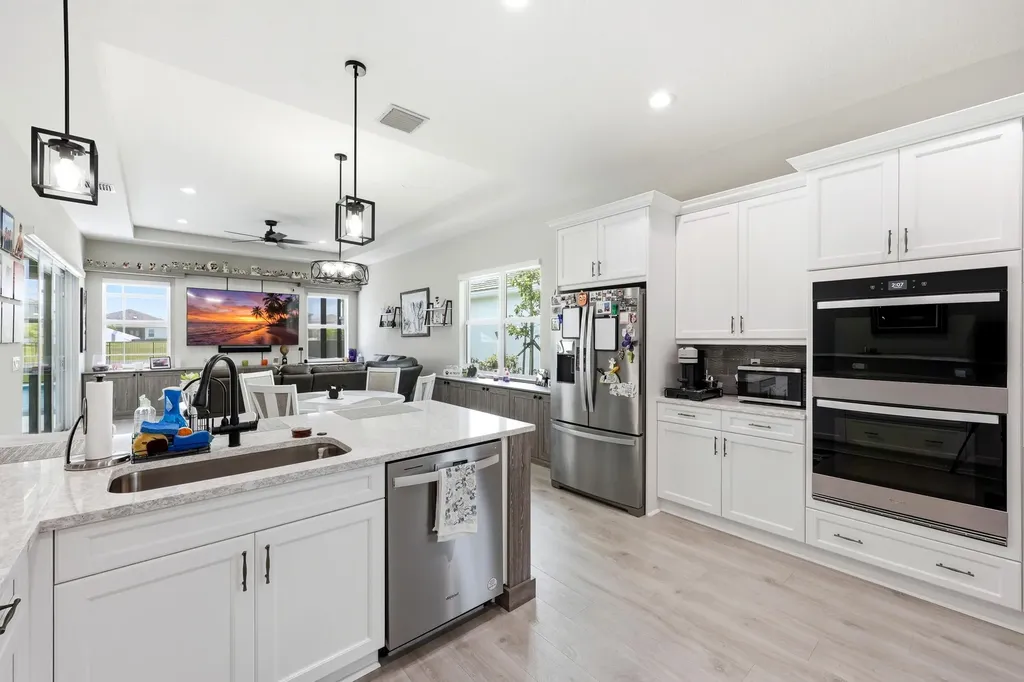 15264 Wildwood Circle The Acreage FL 33470