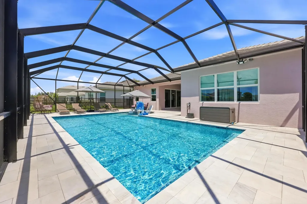 15264 Wildwood Circle Westlake FL 33470