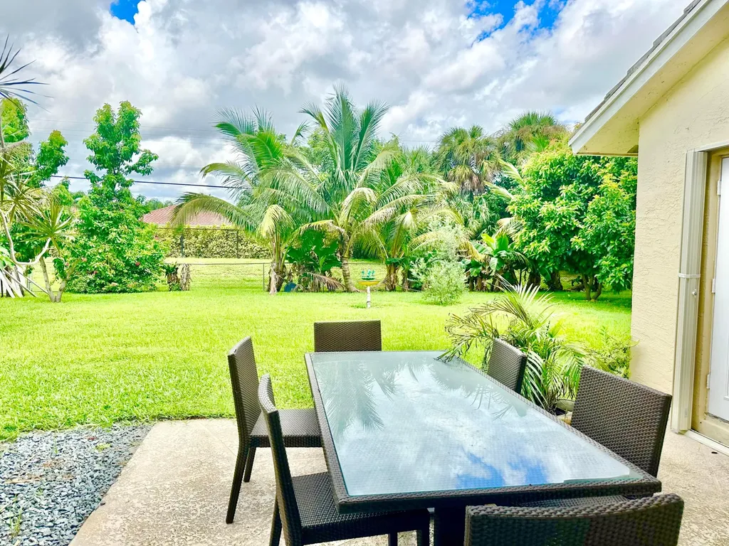 10591 Paso Fino Drive Wellington FL 33449