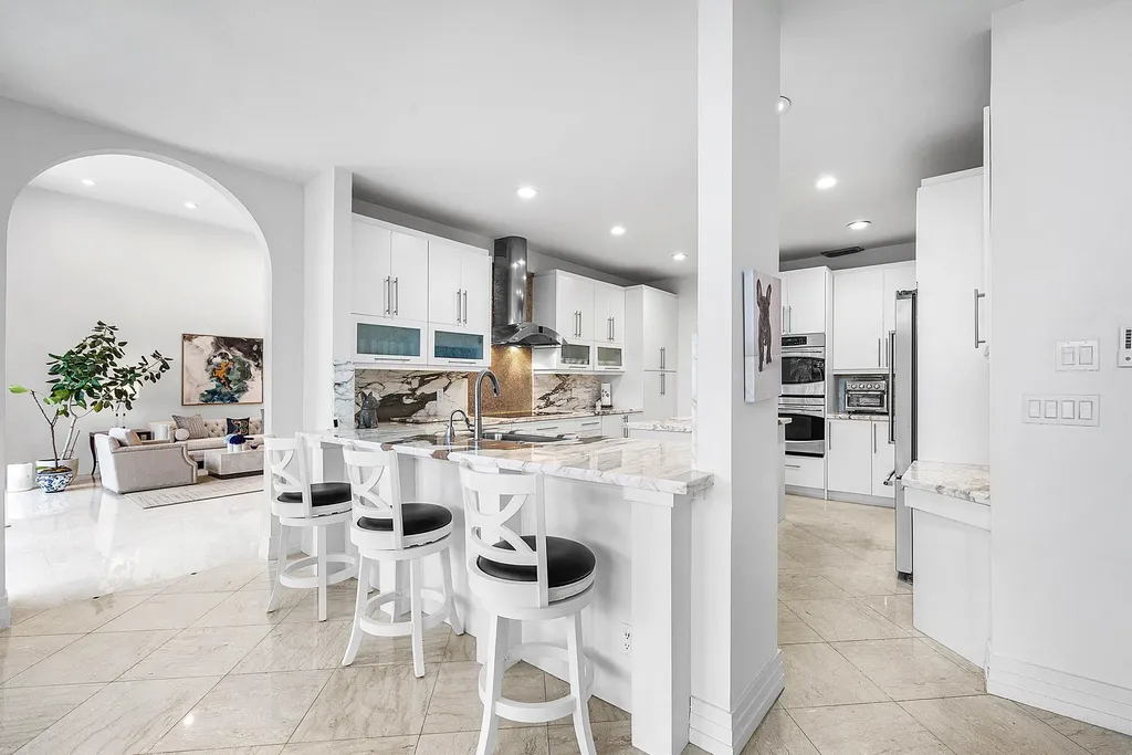 4976 Bocaire Boulevard Boca Raton FL 33487