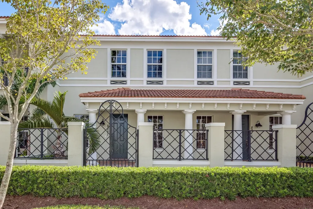8221 NW 8th Way Boca Raton FL 33487