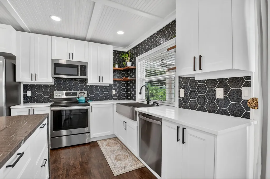 1207 SW 12th Avenue Boca Raton FL 33486