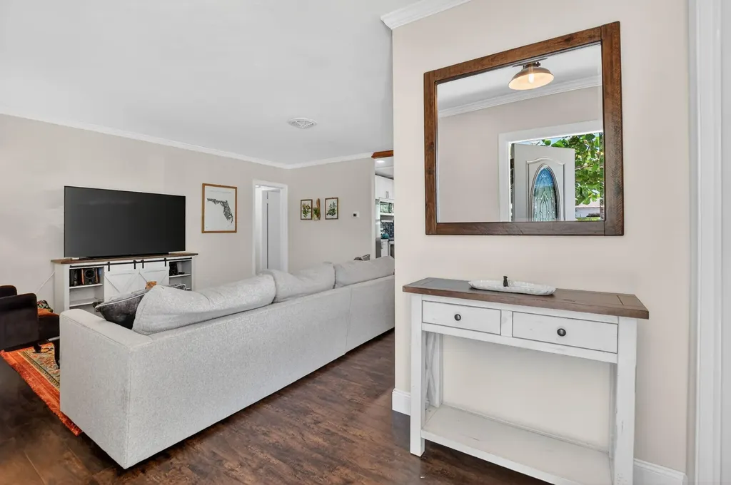 1207 SW 12th Avenue Boca Raton FL 33486