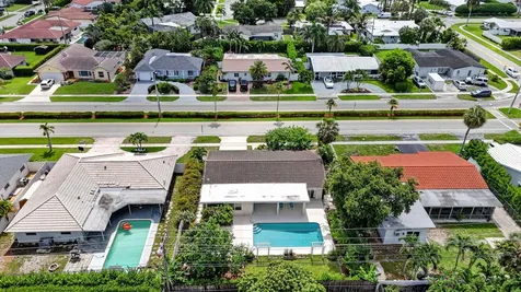 1207 SW 12th Avenue Boca Raton FL 33486
