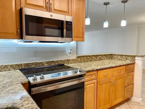 1000 Spanish River Road Boca Raton FL 33432