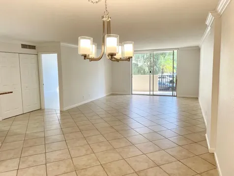 1000 Spanish River Road Boca Raton FL 33432