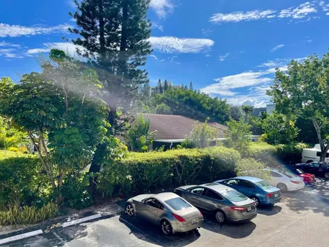 1000 Spanish River Road Boca Raton FL 33432
