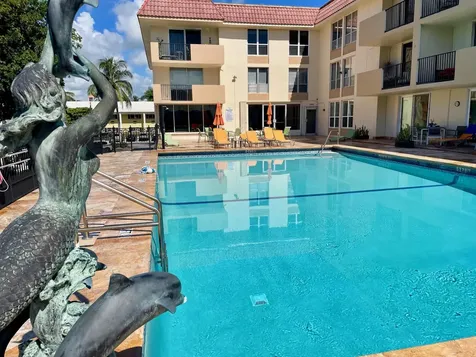 1000 Spanish River Road Boca Raton FL 33432